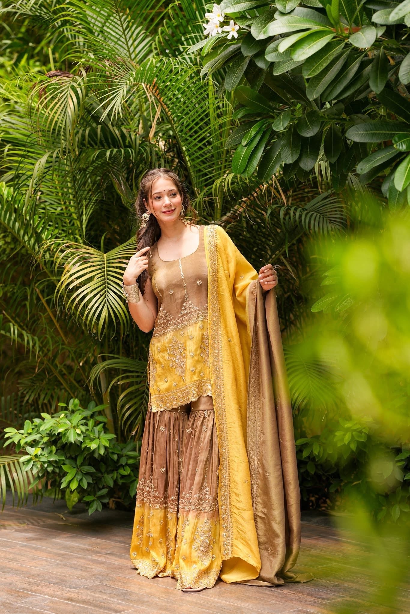 COSMOS SHARARA SET