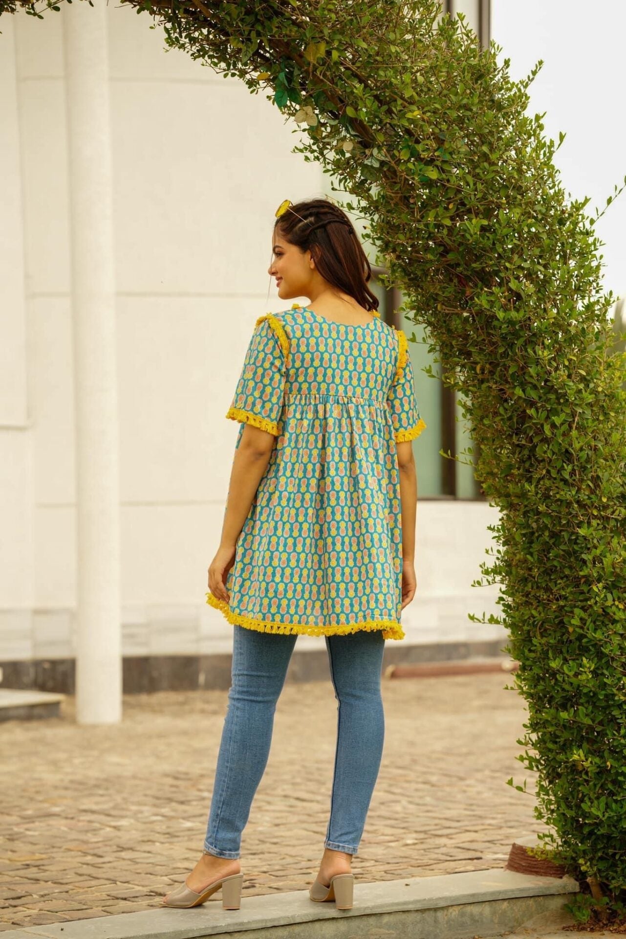 TURQUOISE EMBROIDERED PRINTED LISA COTTON KURTA TOP