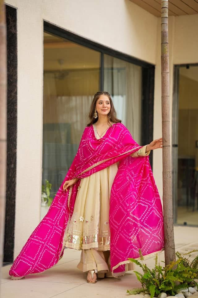 STELLAR BLUSH COSMOS SUIT SET