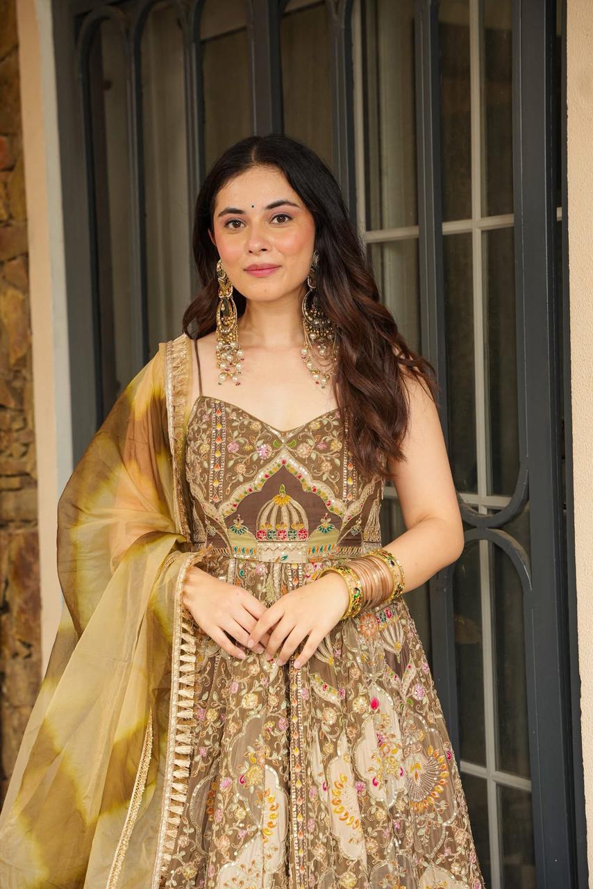 SHAHI ADAA HEAVY MAXI SET