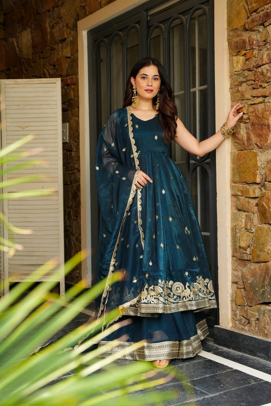 ZARKAAR ORGANZA SHIMMER SUIT SET