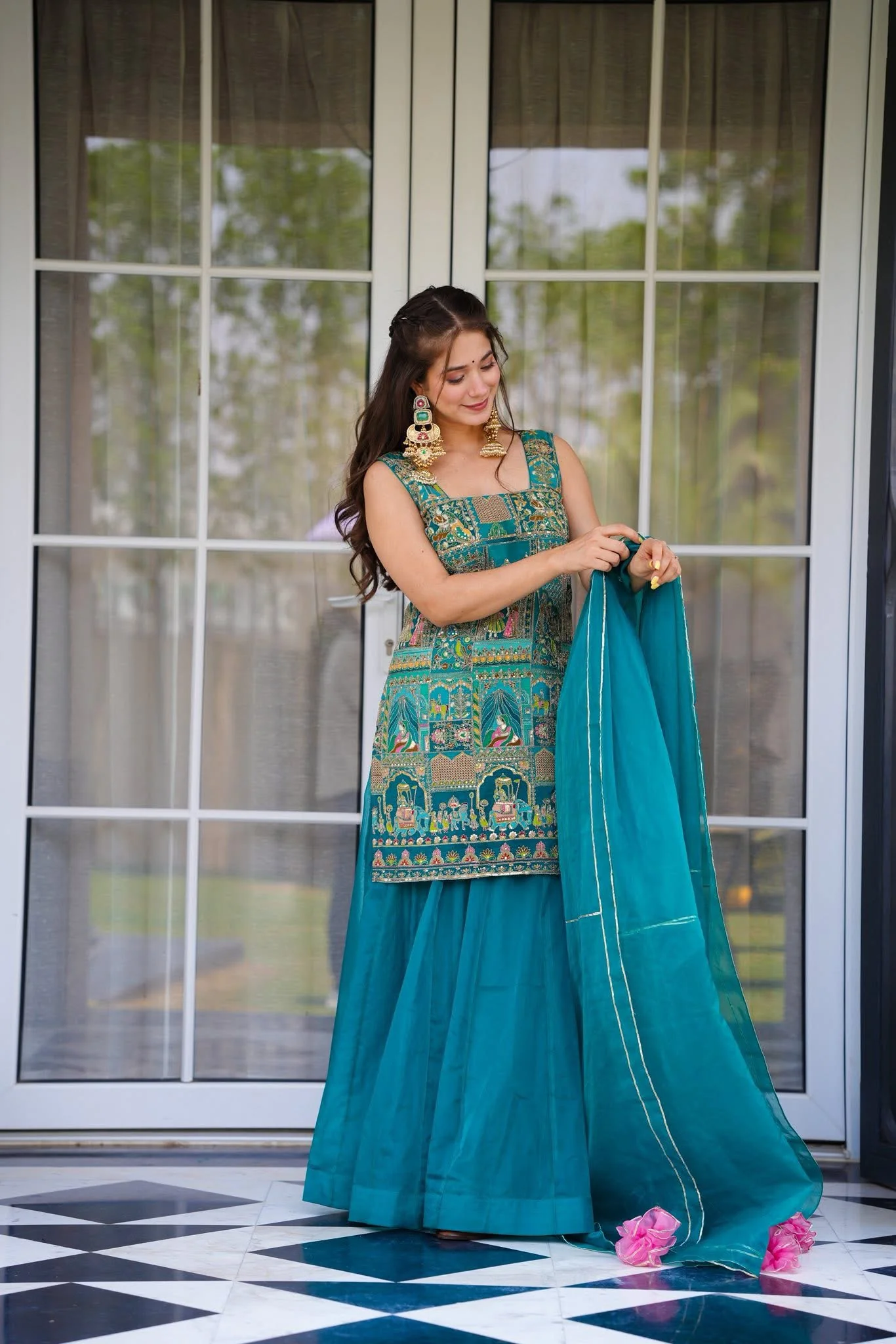 AAVYA EMBROIDERED KURTA SET