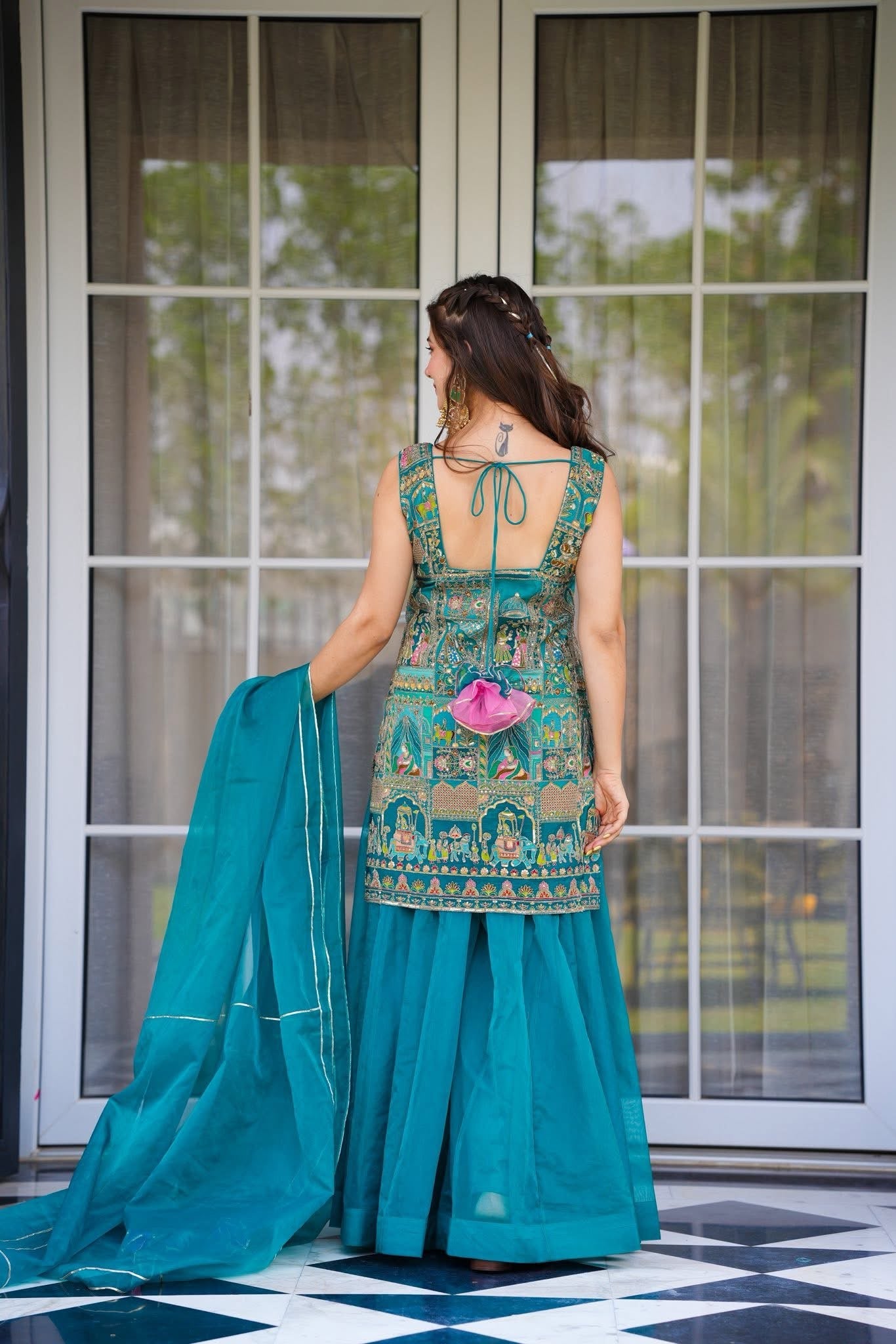 AAVYA EMBROIDERED KURTA SET