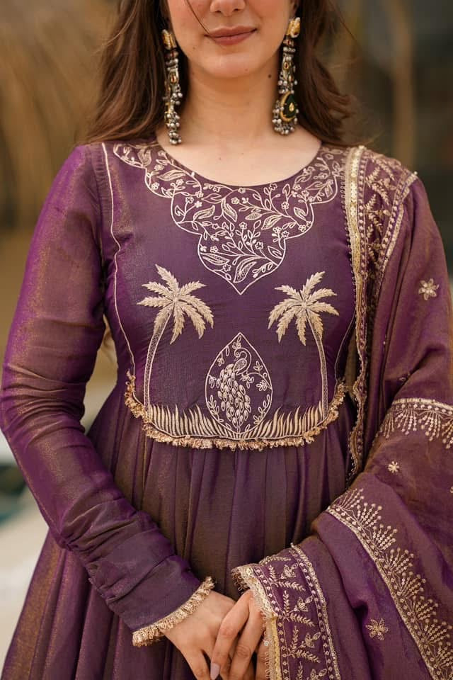 ISHANI COSMOS SUIT SET